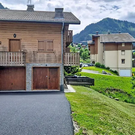 Ecureuil Ecr Charming & Nature 5 Pers Châtel