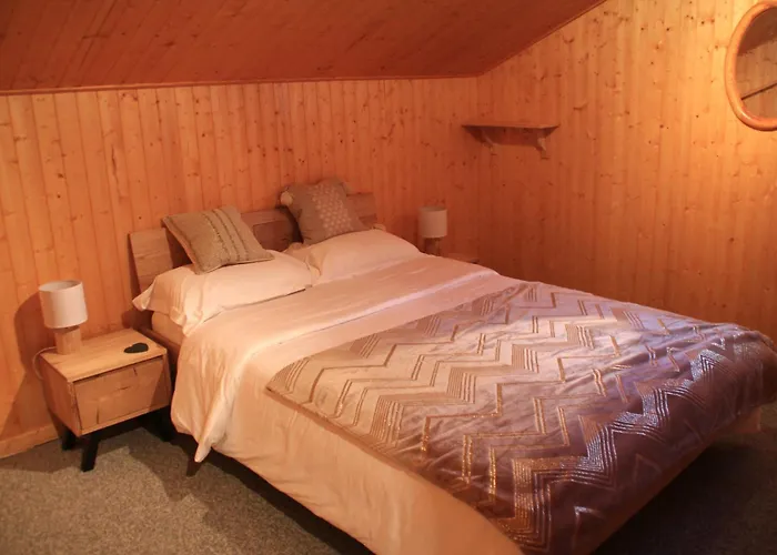 Ecureuil Ecr Charming & Nature 5 Pers * Châtel